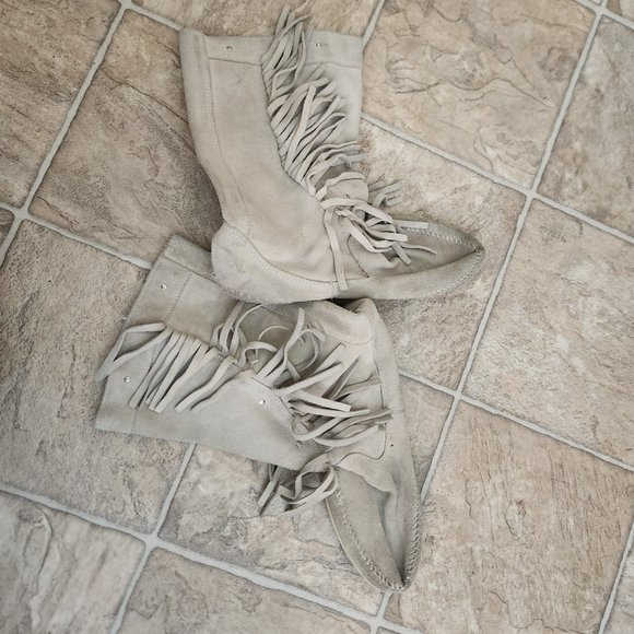 Minnetonka suede boots - Picture 1 of 4